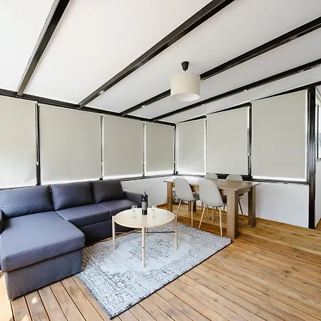Lb Luxury Βόλος