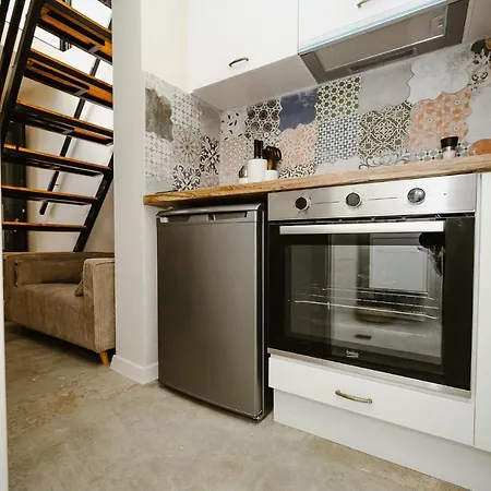 Lb Luxury Βόλος
